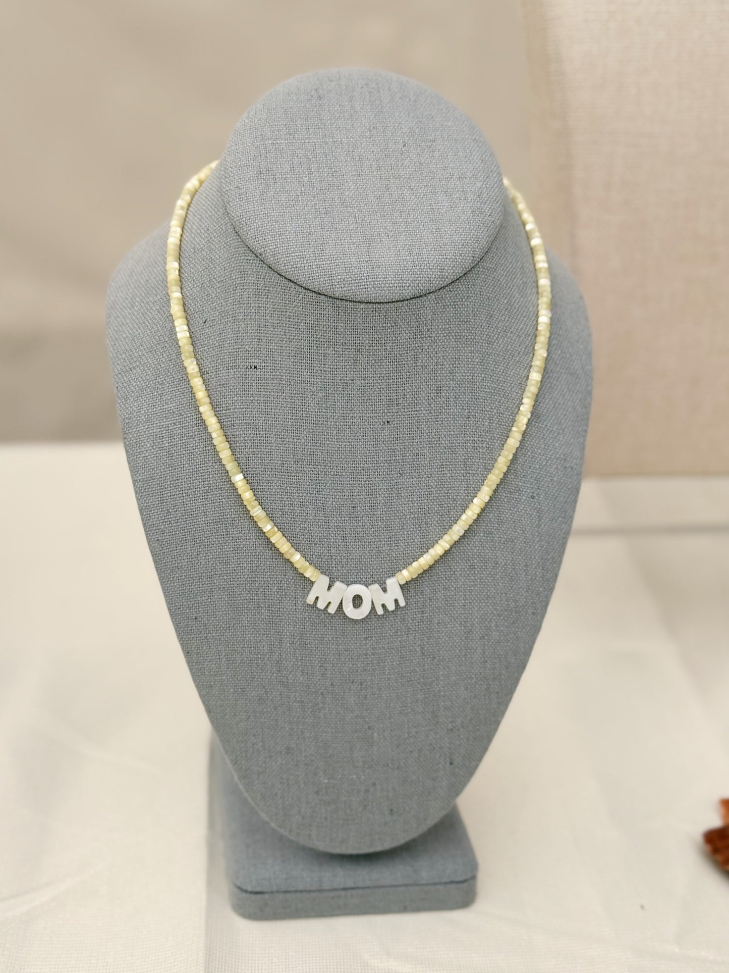 MOM Necklace