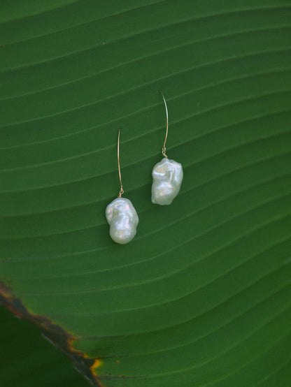 The Pearl Drop Earrings